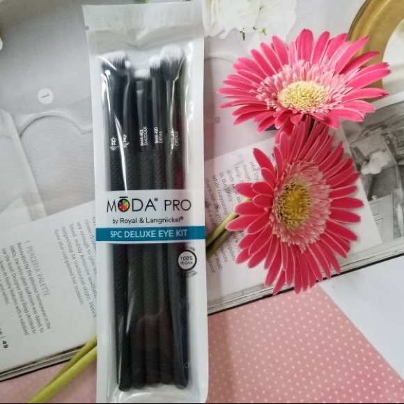 MODA Pro 5 pc Deluxe Eye Kit - Picture 4 of 4